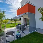 Sofia House With Apartment