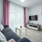 Sofia House With Apartment
