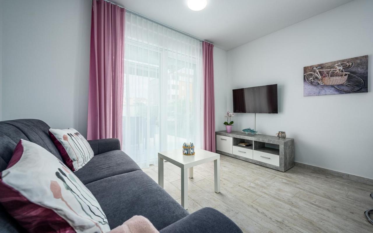 Apartment Sofia House With *